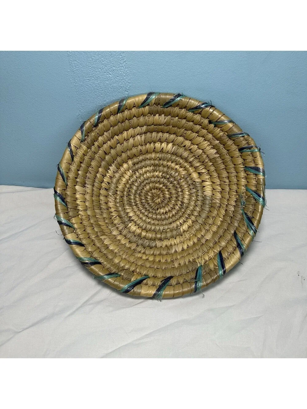 Vintage Round Coiled Grass Basket Hand Woven Decorative Bowl Boho Wall Decor